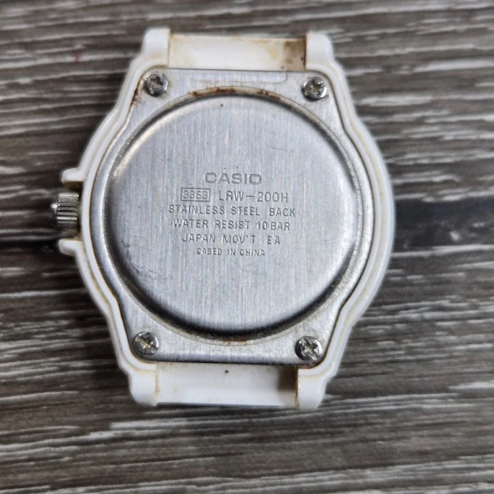 Casio LRW-200H White Resin Sport Women's Watch Multicolor Body Only Tested